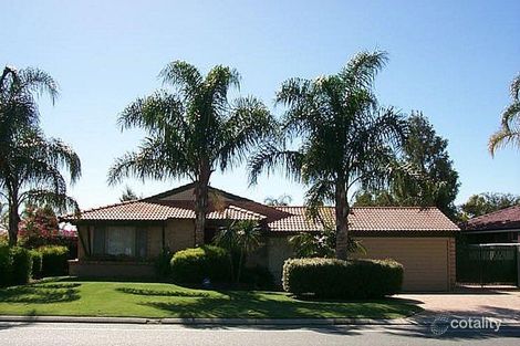 420 Summerlakes Pde, Ballajura, WA 6066