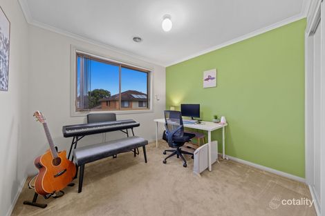 Property photo of 15 Amhurst Drive Narre Warren South VIC 3805