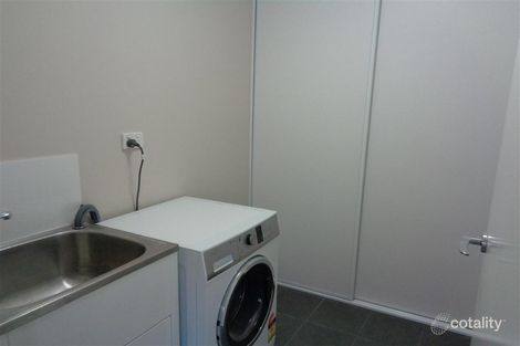 Property photo of 6 Bynder Lane Medina WA 6167