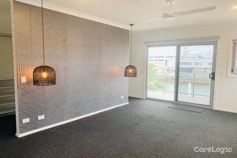 Property photo of 1/10 Vaggelas Crescent Biggera Waters QLD 4216