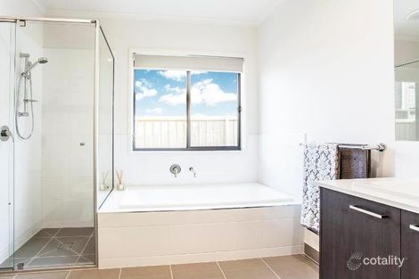 Property photo of 3 Day Street Wodonga VIC 3690