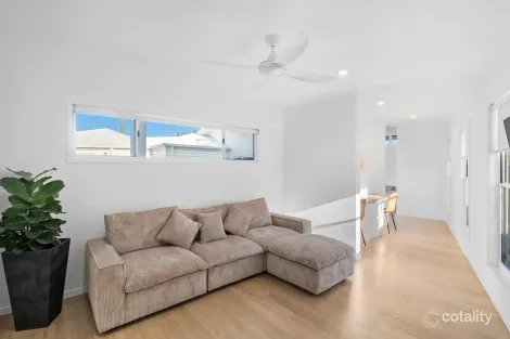 Property photo of 4 Quail Court Bokarina QLD 4575