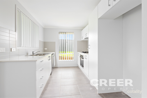 Property photo of 35 Rawmarsh Street Farley NSW 2320