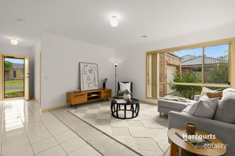 Property photo of 14 Watts Terrace Pakenham VIC 3810