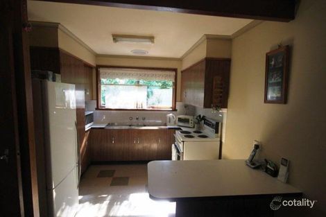 Property photo of 19 Rangeview Avenue Wangaratta VIC 3677