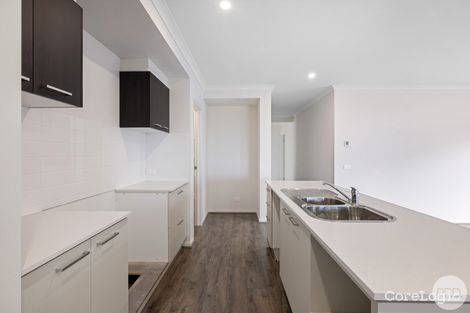 Property photo of 19 Moore Way Lucas VIC 3350