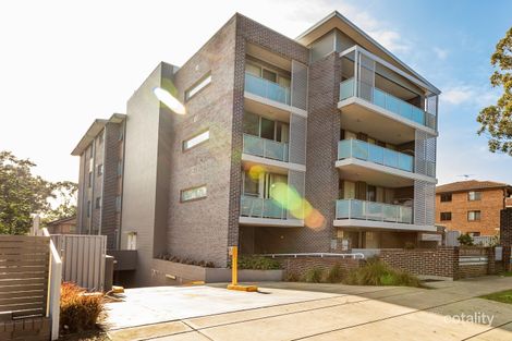 Property photo of 12/271 Dunmore Street Pendle Hill NSW 2145