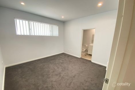 Property photo of 12/271 Dunmore Street Pendle Hill NSW 2145