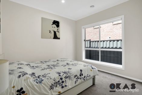 Property photo of 11 Rona Road Point Cook VIC 3030