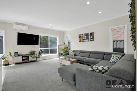 Property photo of 11 Rona Road Point Cook VIC 3030