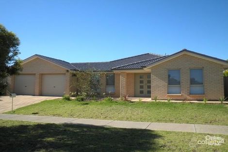 12 Nicholl Ave, Aldinga Beach, SA 5173