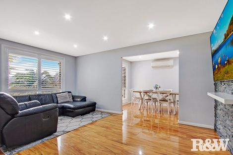 Property photo of 18 Amazon Place St Clair NSW 2759