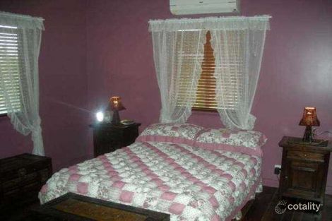 Property photo of 81 Tenby Street Mount Gravatt QLD 4122