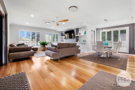Property photo of 82 The Grange Hillvue NSW 2340