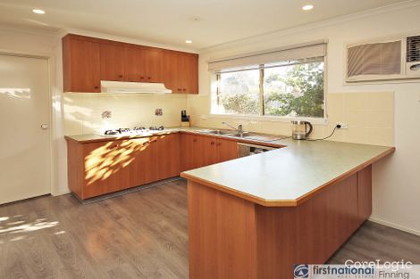 Property photo of 19 Greenmantle Close Cranbourne West VIC 3977