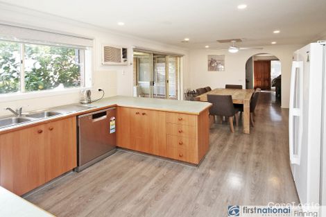 Property photo of 19 Greenmantle Close Cranbourne West VIC 3977
