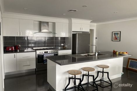 Property photo of 80 Botanic Way Orange NSW 2800