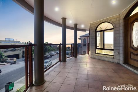 Property photo of 21 Gaussberg Walk Roxburgh Park VIC 3064