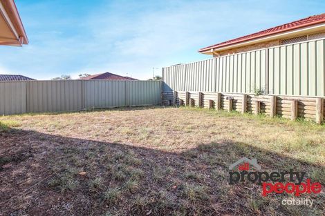 Property photo of 5 Norman Dunlop Crescent Minto NSW 2566