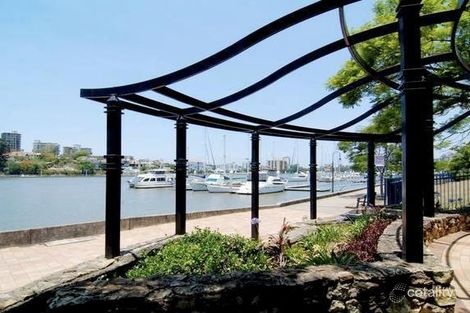 3/10 Goodwin St, Kangaroo Point, QLD 4169