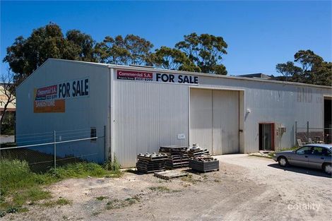 7 Cooroora Cres, Lonsdale, SA 5160