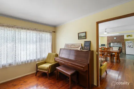Property photo of 5 Baird Street Violet Town VIC 3669