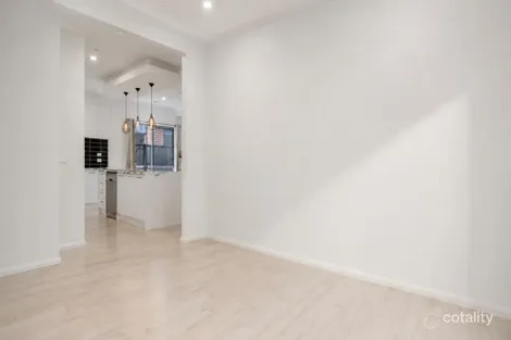 Property photo of 362 Highlander Drive Craigieburn VIC 3064