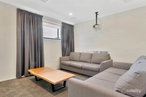 Property photo of 42 Burnlea Parade Blakeview SA 5114