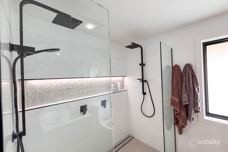 Property photo of 10 Parkes Drive Tenterfield NSW 2372