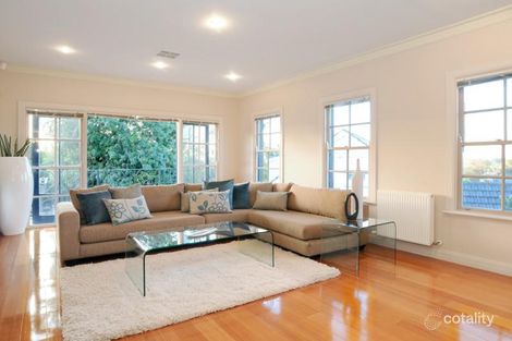 Property photo of 4 Carmel Court Balwyn VIC 3103