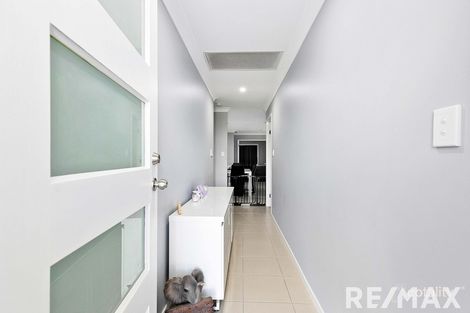 Property photo of 43 Bounty Circuit Eli Waters QLD 4655