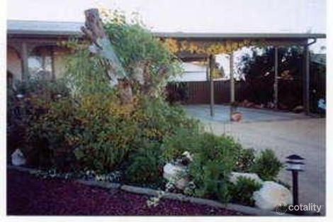 Property photo of 25 Westbrook Avenue Loxton SA 5333