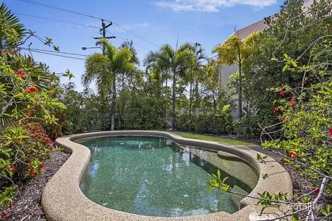 Property photo of 2/103 Harold Street West End QLD 4810