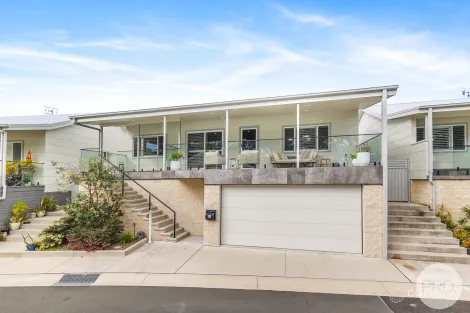 Property photo of 40 Ridgeview Drive Salamander Bay NSW 2317