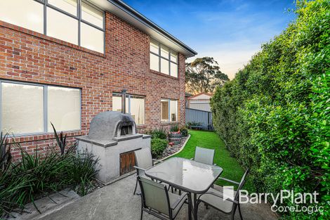 Property photo of 18 Circle Ridge Chirnside Park VIC 3116