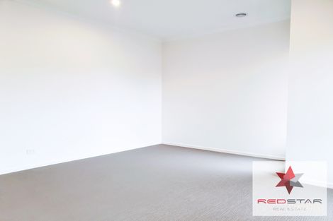 Property photo of 13 Oleary Way Maddingley VIC 3340