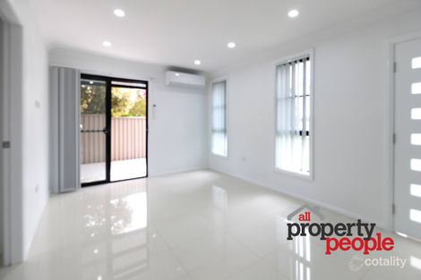 Property photo of 6 Wattle Avenue Macquarie Fields NSW 2564