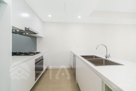 206/2 Mahroot St, Botany, NSW 2019