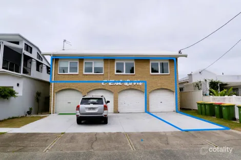 Property photo of 4/8 Nankeen Avenue Paradise Point QLD 4216