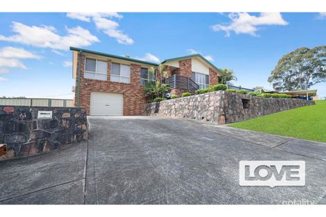 28 Columbia Cl, Woodrising, NSW 2284