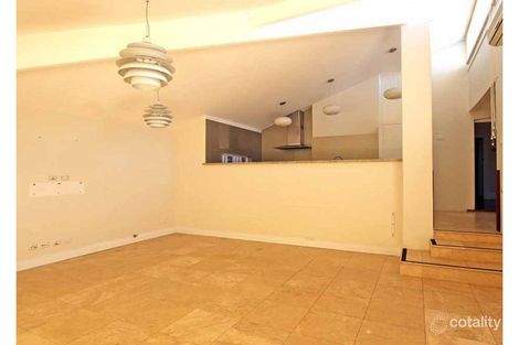 Property photo of 2 Harrow Street Mount Hawthorn WA 6016