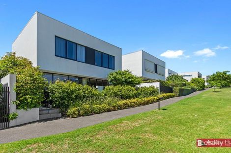 Property photo of 68 Park Avenue Kew VIC 3101