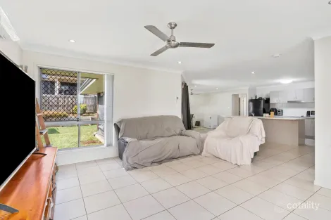 Property photo of 70 Leichhardt Drive Gracemere QLD 4702