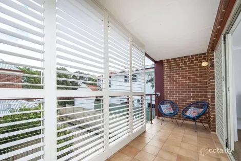 Property photo of 38B Edmondson Crescent Karrinyup WA 6018