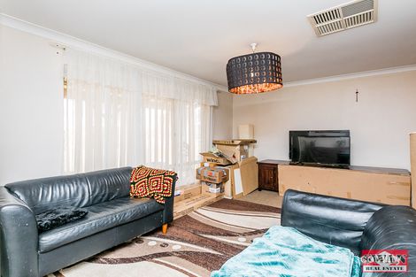 Property photo of 19 Vanessa Way Swan View WA 6056