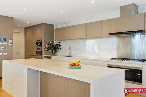 Property photo of 68 Park Avenue Kew VIC 3101