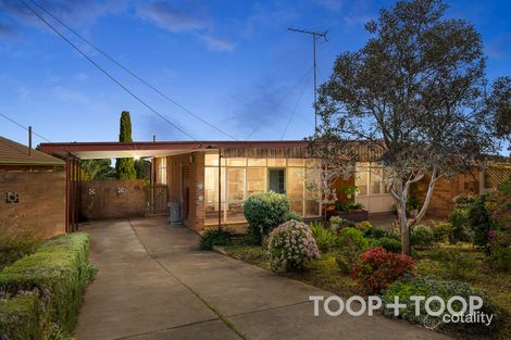 5 Wilson Rd, Para Hills, SA 5096