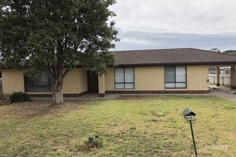 201 Commercial Rd, Port Noarlunga South, SA 5167