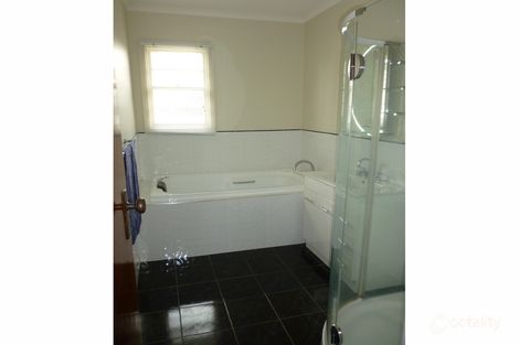 Property photo of 30 Buckley Street Sale VIC 3850