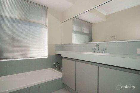 Property photo of 16 Pindari Place Hillarys WA 6025